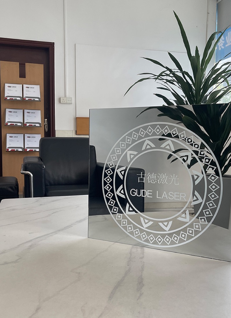 Pieza producida en una máquina Glass Lasers