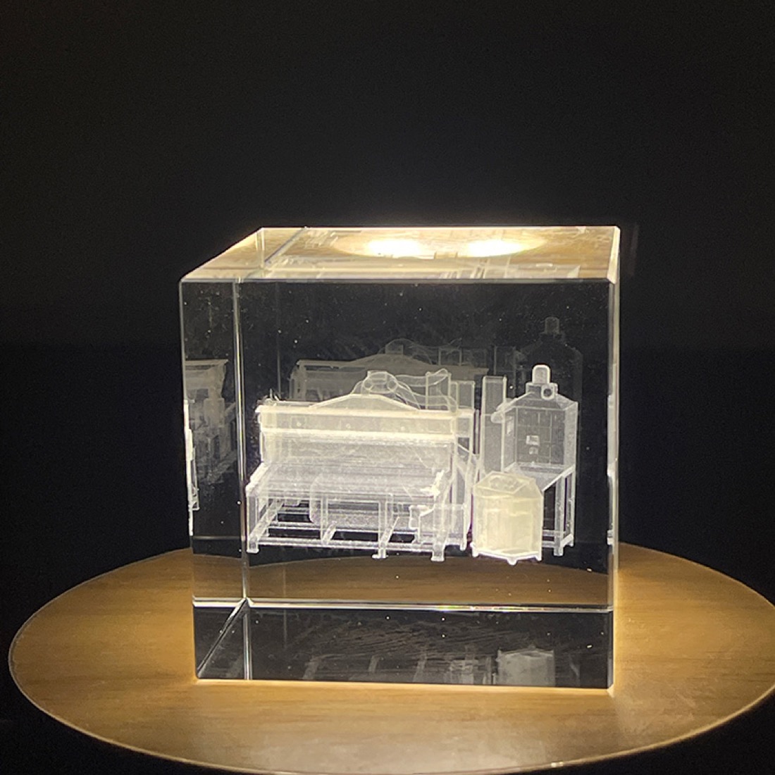 Pieza producida en una máquina Glass Lasers